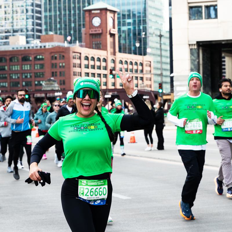 Bank Background Outside Bank of America Shamrock Shuffle 2027 | Sat 20 Mar | Book @ Findarace