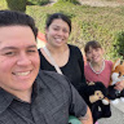 rudy estrada profile picture
