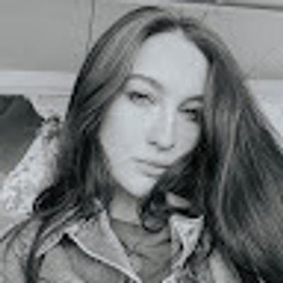 Julia G. profile picture