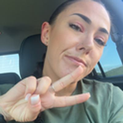 Chloee profile picture